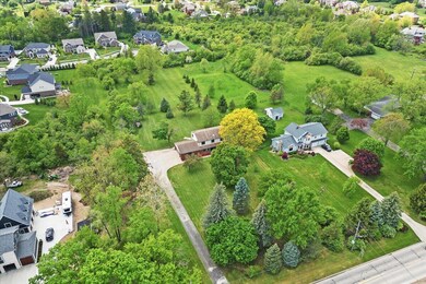 40-9325 Ridge Rd-10