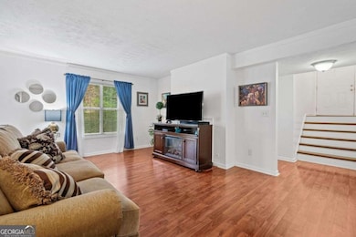 102 Glenleaf Dr, Norcross, GA 30092 - photo 4