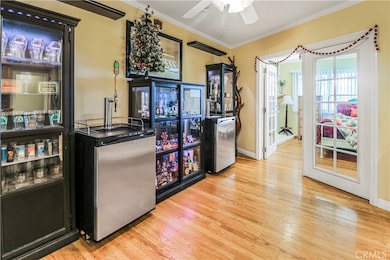 833 S Kouri Ln, Anaheim, CA 92804 - photo 7