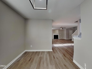 4_pc_MX7bHWHXNE_RqT5i6BEAf_layout_0