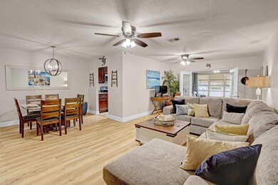 1734 Lakefront Blvd unit B, Fort Pierce, FL 34982 - photo 5