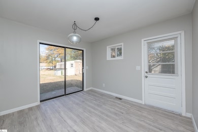 106 Middleton Ln, Greenville, SC 29607 - photo 7