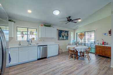 Spacious eat-in kitchen