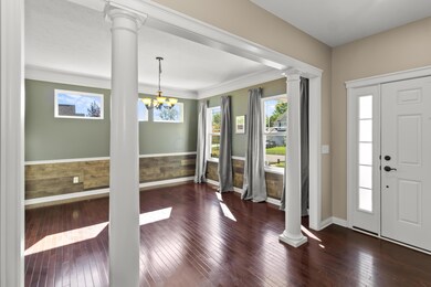 7485 Upper Cambridge Way (3)