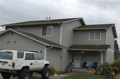 205 Silver Ln SE, Orting, WA 98360 - photo 2