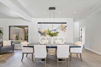 16-Dining Room