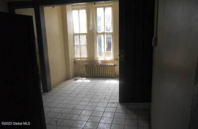 468 Elk St, Albany, NY 12206 - photo 7