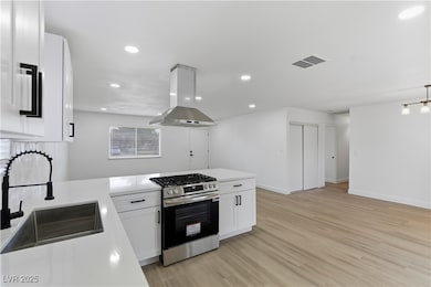 1109 Virgil St, Las Vegas, NV 89110 - photo 4