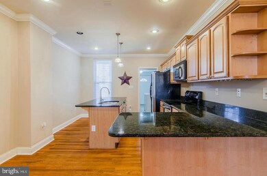 15 N Linwood Ave, Baltimore, MD 21224 - photo 4