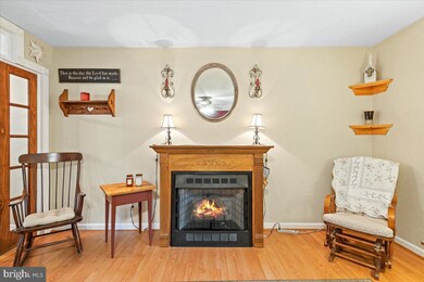 321 Maden St, Fredericksburg, VA 22407 - photo 7