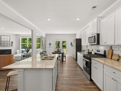 Sample Halton Kitchen at Thompson Ridge in Dallas,