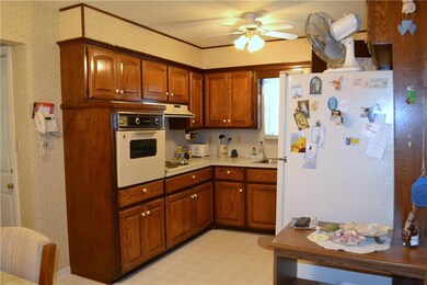 16 Red Rock Rd, Shawnee, OK 74804 - photo 4