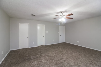 unlisted-address, Grand Prairie, TX 75052 - photo 7