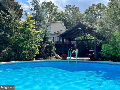 595 Zion Rd, Birdsboro, PA 19508 - photo 4