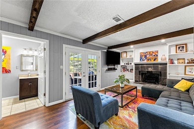 8946 Country Hill Ct, Lenexa, KS 66215 - photo 3