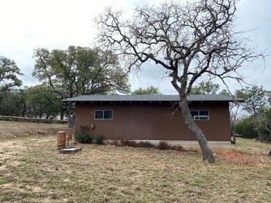 128 Ridgewood Dr unit 15, Fredericksburg, TX 78624 - photo 6