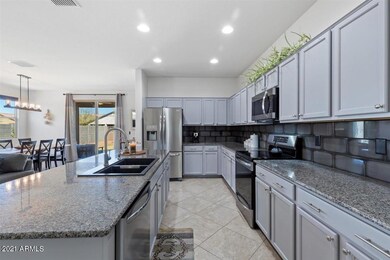 07-Kitchen