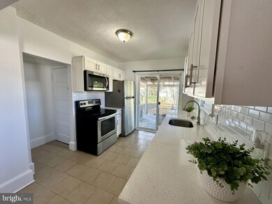 139 Otis Ave, Tuckerton, NJ 08087 - photo 7