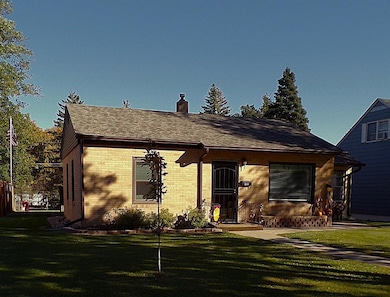 1405 Bryant St, Alexandria, MN 56308 - photo 2