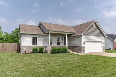 522 Gentry Crossings Blvd, Mount Washington, KY 40047 - photo 2