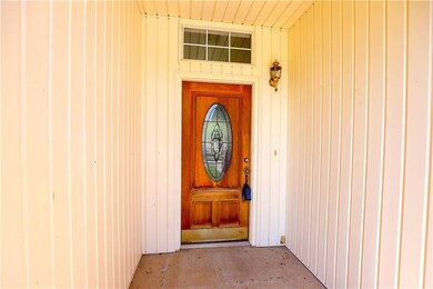 4100 Gyrfalcon Dr, Norman, OK 73072 - photo 4