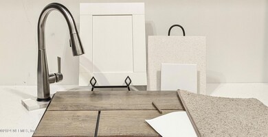 6017 Crossroads Station Dr, Jacksonville, FL 32205 - photo 3