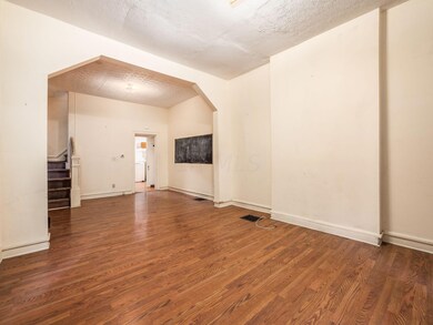 169 N 20th Living Room & Dining rooom 3