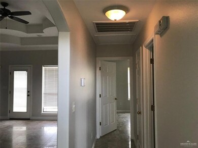 912 E Brady Cir, Pharr, TX 78577 - photo 4