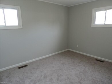 2609 Goble Dr, Lorain, OH 44055 - photo 7