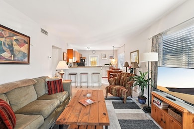 1424 Holly Heights Dr unit 1, Fort Lauderdale, FL 33304 - photo 4