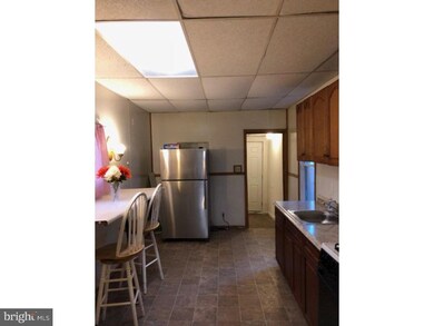25 E Spruce St, Norristown, PA 19401 - photo 4