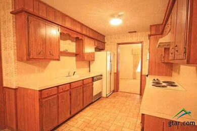 2109 2109 Kensington, Tyler, TX 75703 - photo 3