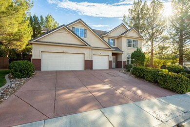 Exterior w driveway view