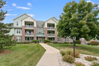 5470 Caddis Bend unit 102, Fitchburg, WI 53711 - photo 6