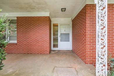 921 Confederate Ave, Salisbury, NC 28144 - photo 5