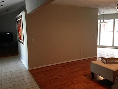 5913 N Harvard Ave, Oklahoma City, OK 73122 - photo 3