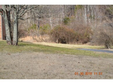 421 Macedonia Rd, Morristown, TN 37814 - photo 3