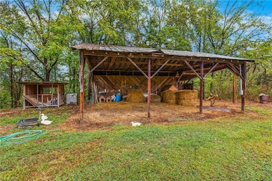 752 Joe Layne Mill Rd, Elkin, NC 28621 - photo 3