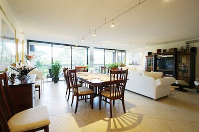 2480 Presidential Way unit 3020, West Palm Beach, FL 33401 - photo 2