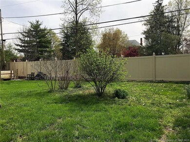 1749 S Audubon Dr, New Albany, IN 47150 - photo 5