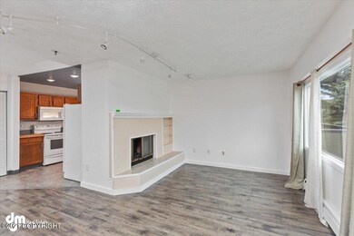 12-Living Room MS_9811