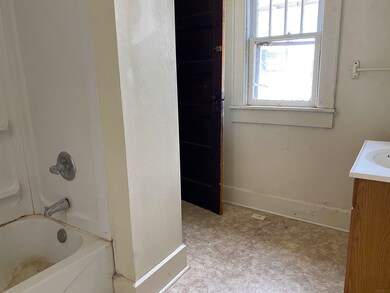 1307 W 1st St, Muncie, IN 47305 - photo 7