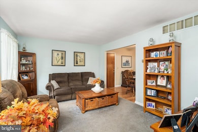 8 Misty Morn Ln, Ewing, NJ 08638 - photo 6