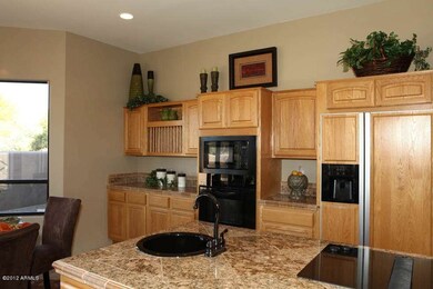 Kitchen2 (2)