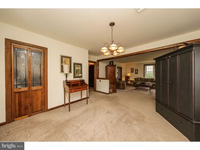 8 Wilmer Ave, Conshohocken, PA 19428 - photo 6