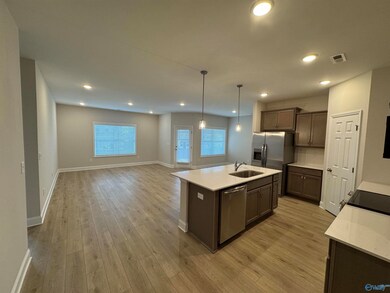 122 Burdine St, New Market, AL 35761 - photo 4