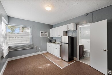 420 78th St unit 5, Miami Beach, FL 33141 - photo 6