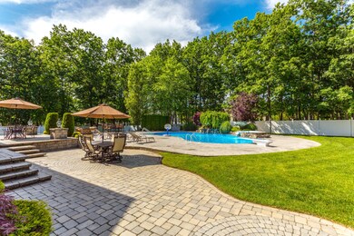 5RubyCt_Backyard_012