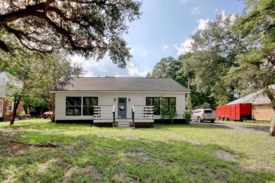 1710 Oak St, Georgetown, SC 29440 - photo 3