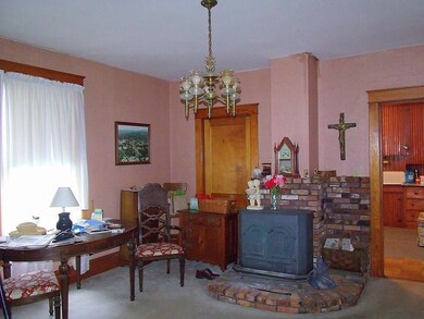 21 Railroad St, Wilton, ME 04294 - photo 4